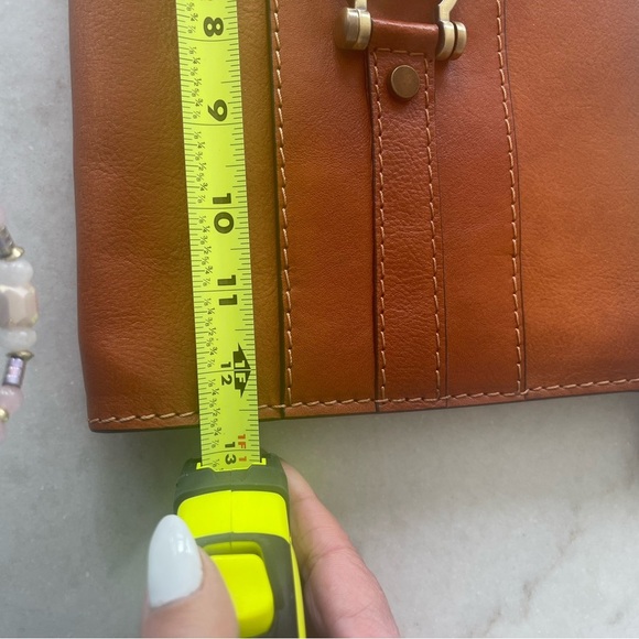 PRATESI FIRENZE CLUTCH BAG WITH WRISTLET!! Clean gorgeous - Picture 6 of 7